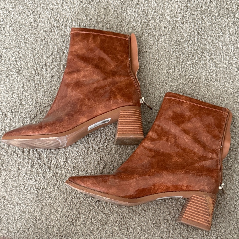 ASOS DESIGN Wide Fit Mid Heel Ankle Boots in Cognac